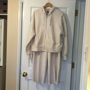 Gap large beige sweat set.